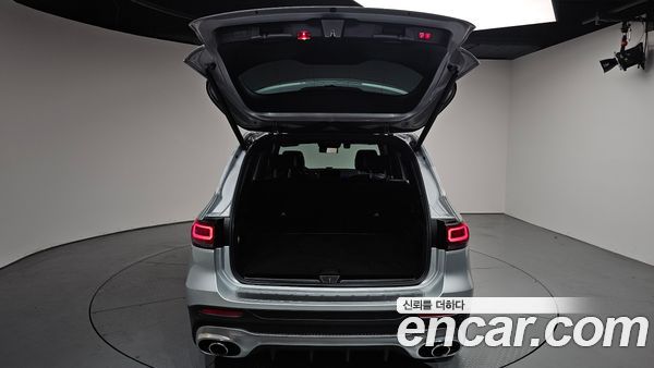 Mercedes-Benz GLB 2021, фото 31