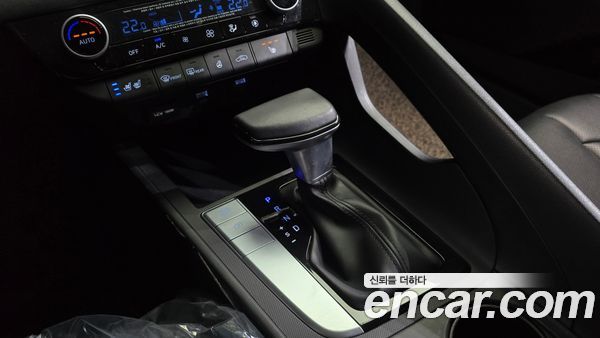 Hyundai Elantra 2021, фото 12