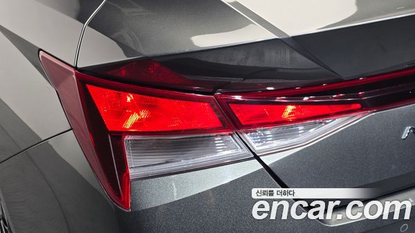 Hyundai Elantra 2021, фото 9