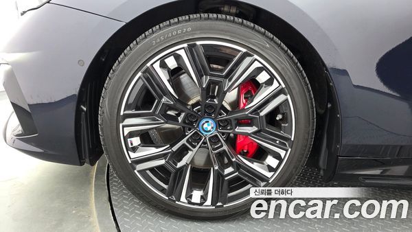 BMW i5 2024, фото 5