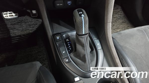 Hyundai Veloster 2021, фото 12