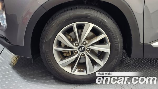 Hyundai Santa Fe 2020, фото 5