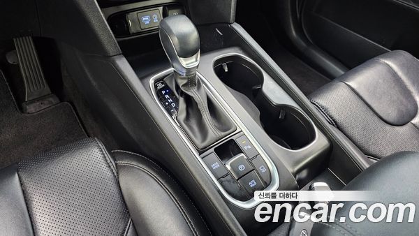 Hyundai Santa Fe 2020, фото 9