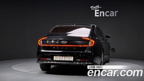 Hyundai Sonata 2022, фото 4