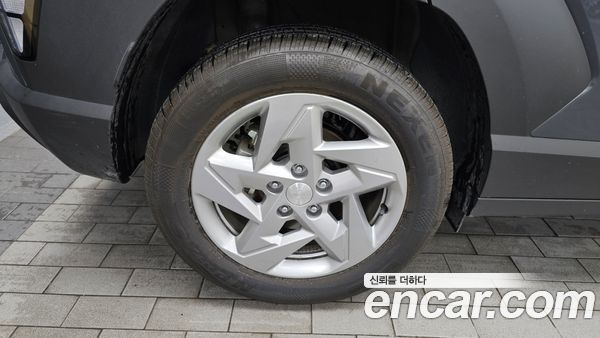 Hyundai Kona 2023, фото 5