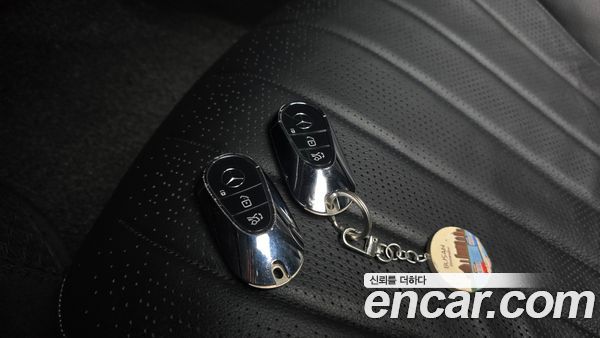 Mercedes-Benz S-Class 2021, фото 31