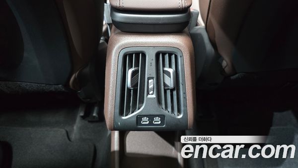 BMW 2 Series 2025, фото 29