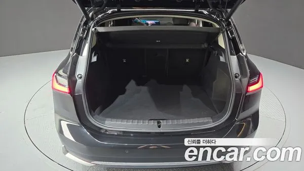 BMW 2 Series 2025, фото 31