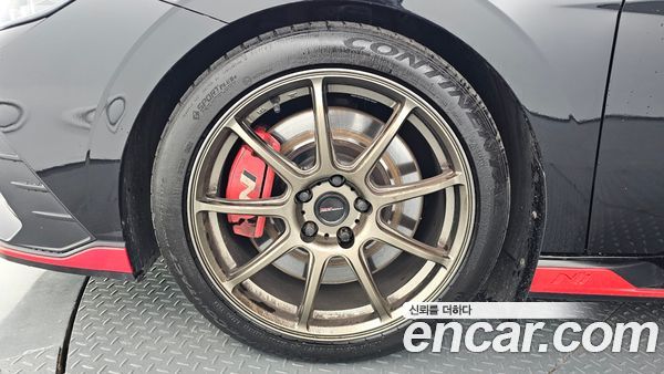 Hyundai Elantra 2023, фото 5