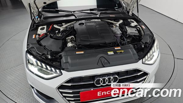 Audi A4 2021, фото 6