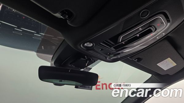 Audi Q7 2021, фото 31