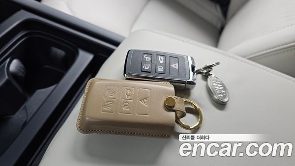 Land Rover Defender 2023, фото 23