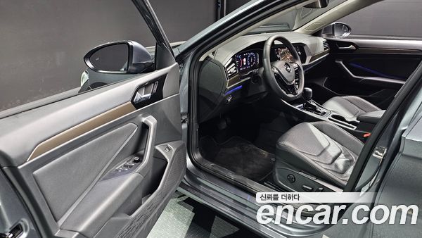 Volkswagen Jetta 2021, фото 13
