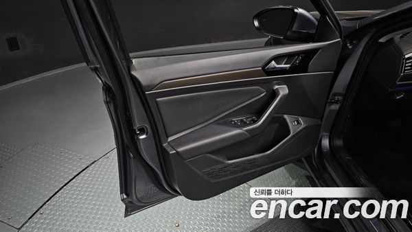 Volkswagen Jetta 2021, фото 14