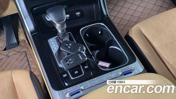 Kia Carnival 2023, фото 11