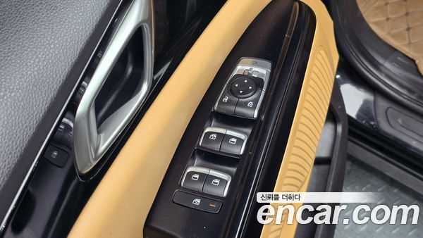 Kia Carnival 2023, фото 25