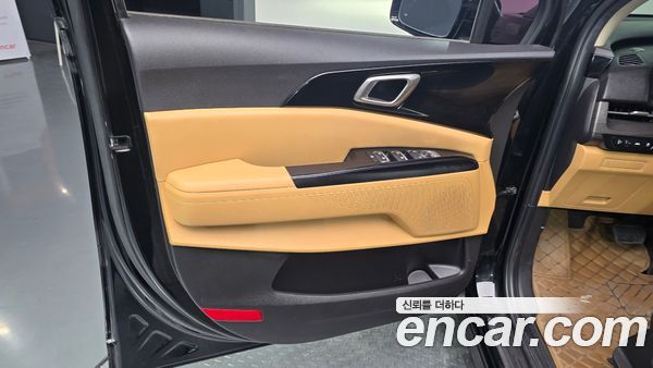 Kia Carnival 2023, фото 13