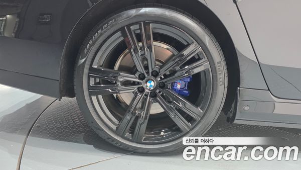 BMW i7 2024, фото 5