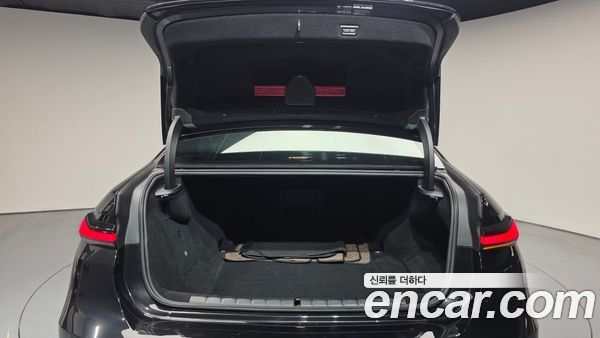BMW i7 2024, фото 25