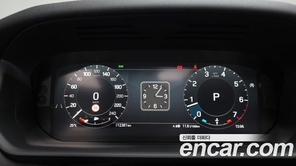 Land Rover Discovery 2025, фото 10