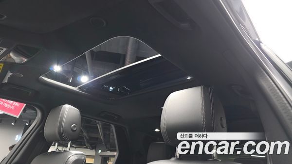 Land Rover Discovery 2025, фото 20