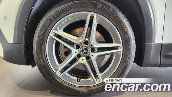 Mercedes-Benz GLB 2022, фото 5