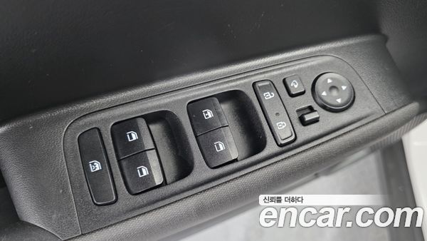 Hyundai Casper 2023, фото 32