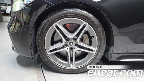 Mercedes-Benz S-Class 2022, фото 5