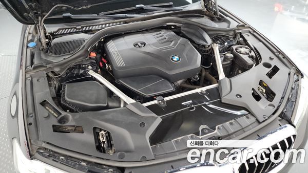 BMW 5 Series 2021, фото 6