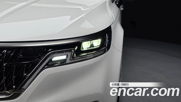 Kia Carnival 2023, фото 8
