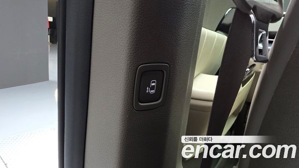 Kia Carnival 2023, фото 30