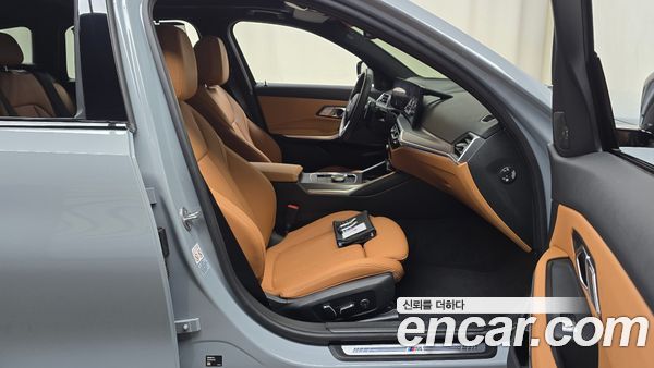 BMW 3 Series 2024, фото 15