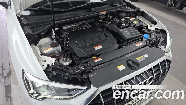 Audi Q3 2023, фото 6