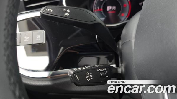 Audi Q3 2023, фото 24