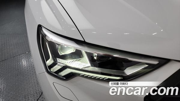 Audi Q3 2025, фото 8
