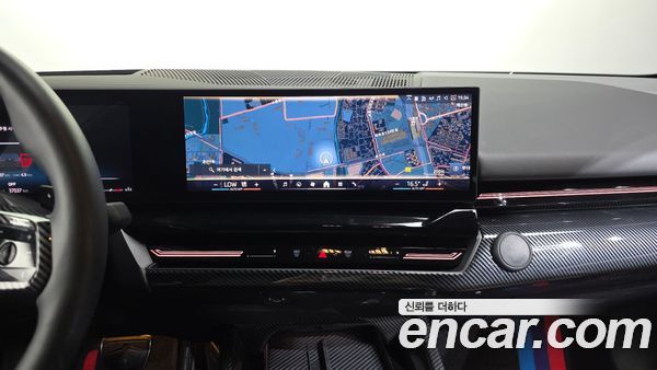 BMW 5 Series 2024, фото 19