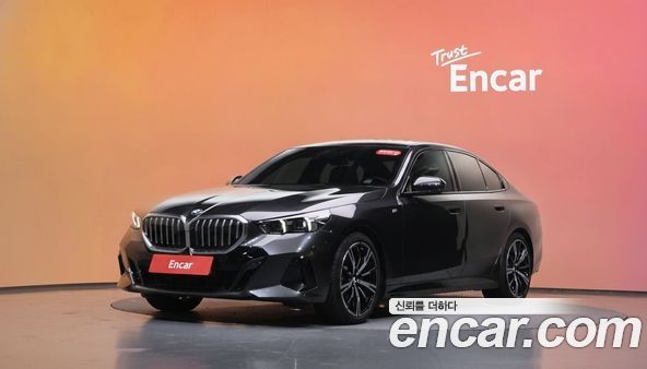 BMW 5 Series 2024, фото 33