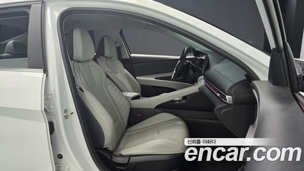 Hyundai Elantra 2021, фото 15