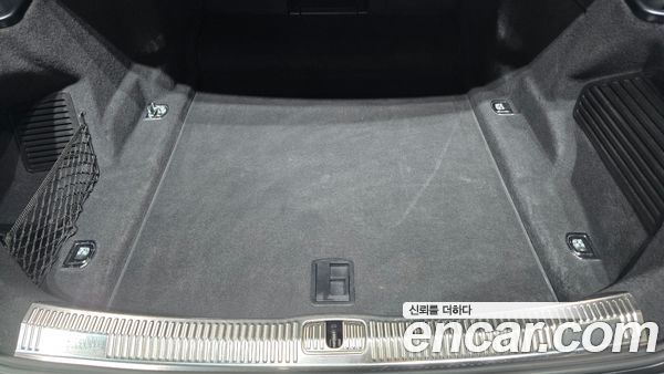 Audi A8 2020, фото 35