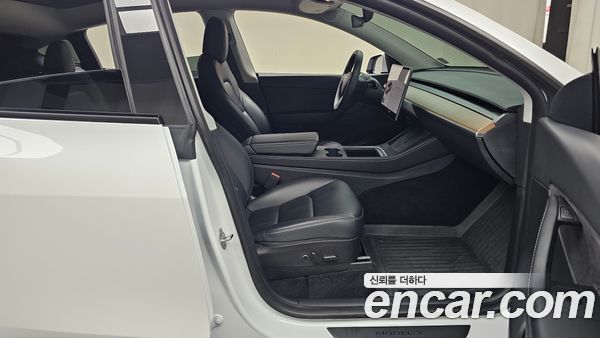 Tesla Model Y 2021, фото 15