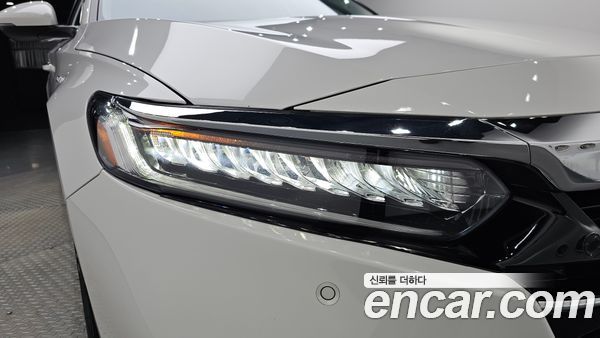 Honda Accord 2022, фото 7