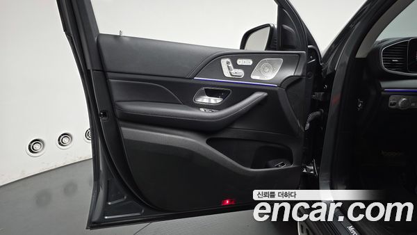Mercedes-Benz GLE 2023, фото 13