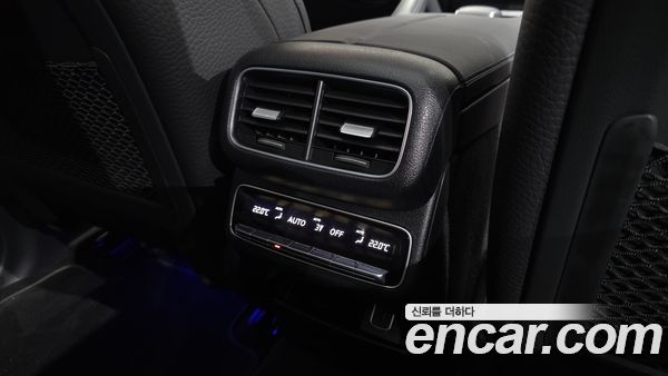 Mercedes-Benz GLE 2023, фото 30