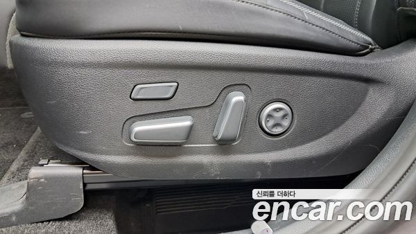 Hyundai Santa Fe 2021, фото 32