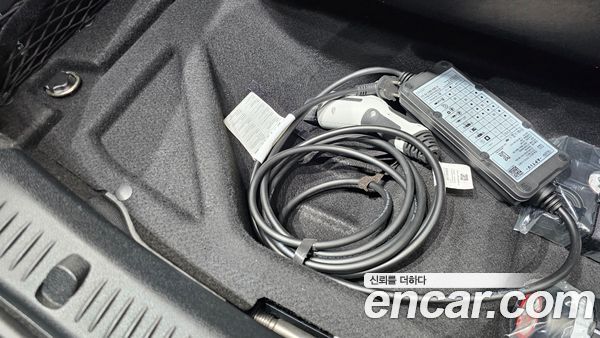 Mercedes-Benz E-Class 2022, фото 31