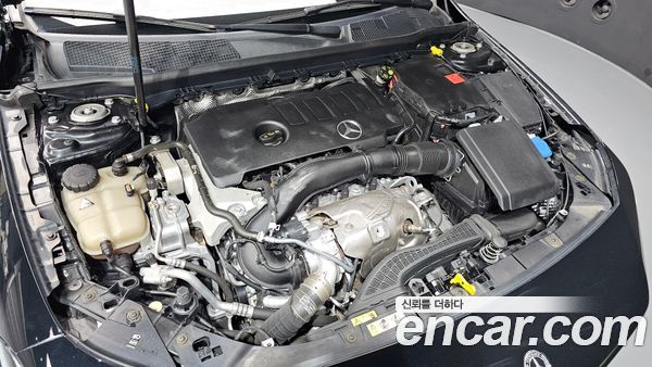 Mercedes-Benz CLA 2021, фото 6