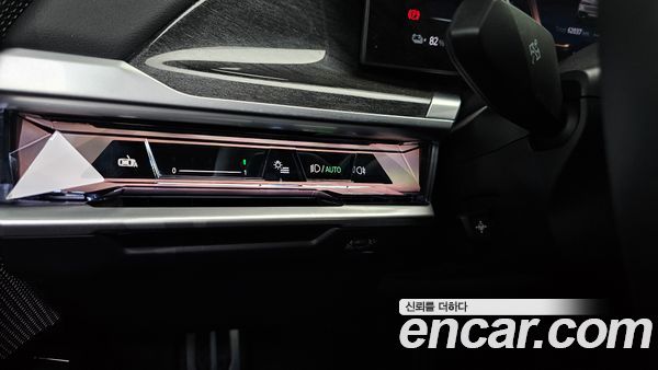 BMW i7 2024, фото 31