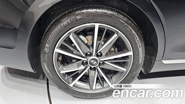 Hyundai Grandeur 2022, фото 5