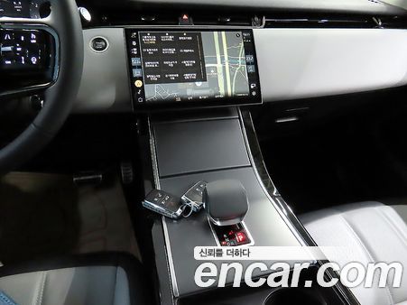 Land Rover Range Rover Evoque 2024, фото 9