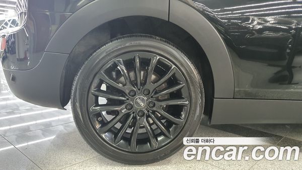 MINI CLUBMAN 2023, фото 5
